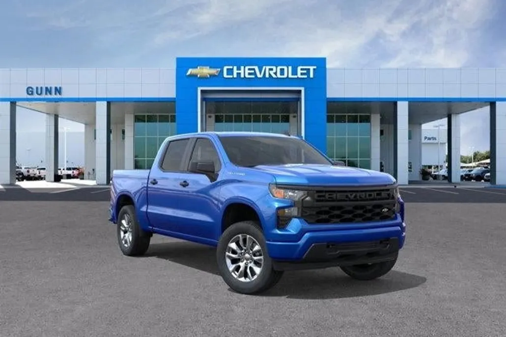 2026 Chevrolet Silverado 1500 Custom photo 1