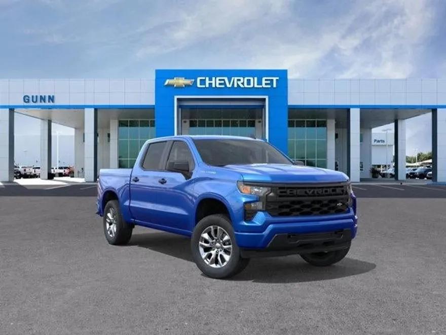 2026 Chevrolet Silverado 1500 Custom photo 1