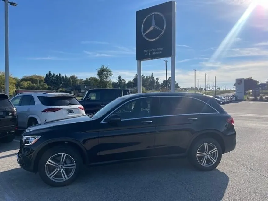 2022 Mercedes Benz GLC 300 4MATIC photo 1