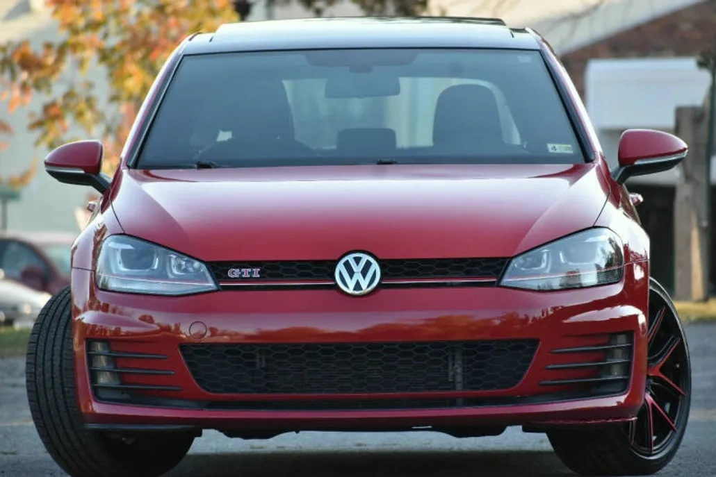 2017 Volkswagen Golf GTI Autobahn photo 1