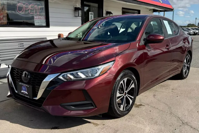 2021 Nissan Sentra SV photo 1