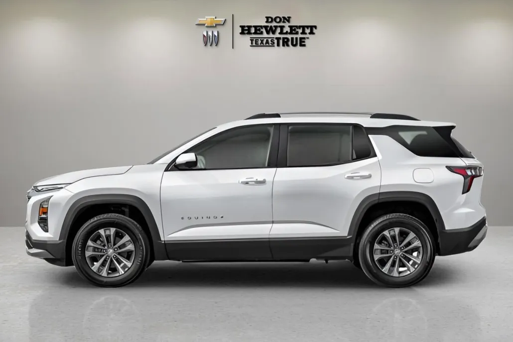 2026 Chevrolet Equinox LT photo 1