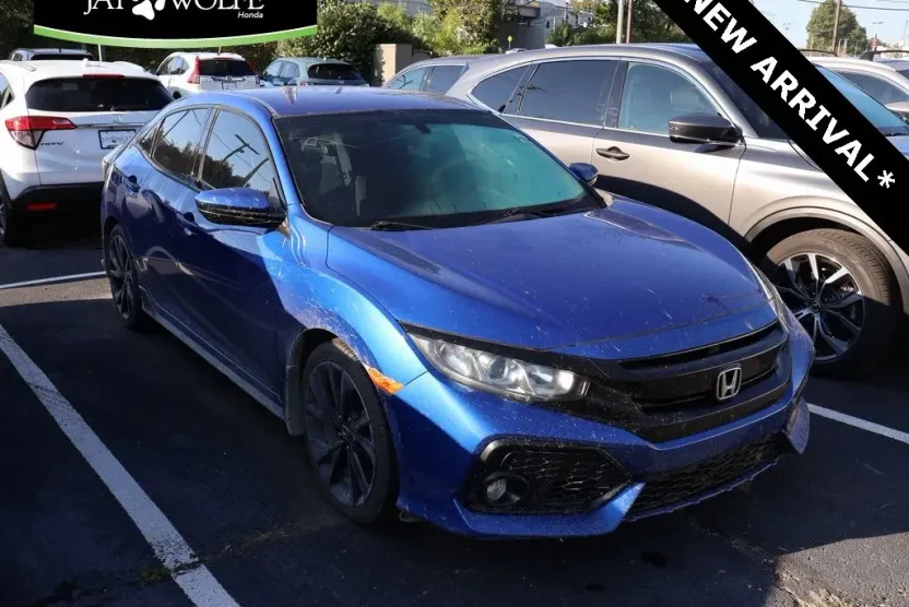2018 Honda Civic Hatchback Sport photo 1