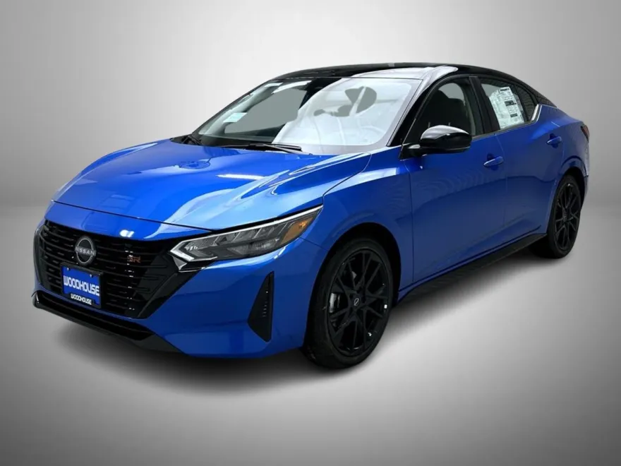 2025 Nissan Sentra SR Midnight Edition photo 1