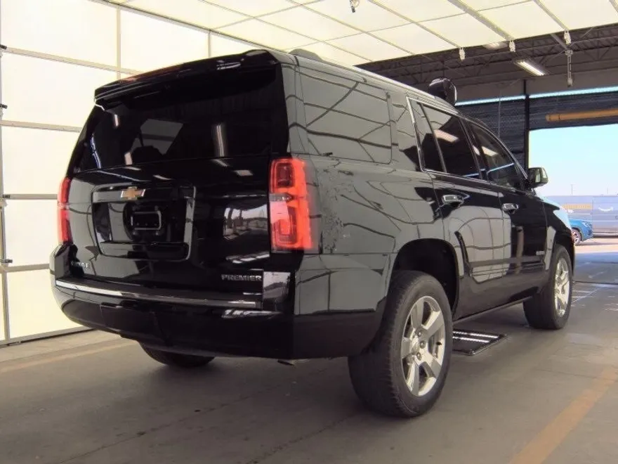 2019 Chevrolet Tahoe Premier photo 1