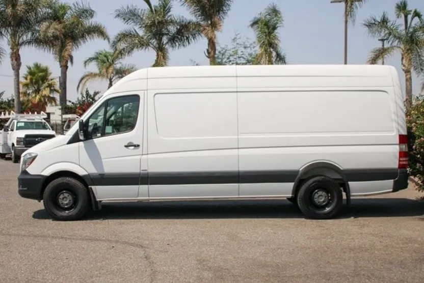 2016 Mercedes Benz Sprinter 2500 170 WB photo 1
