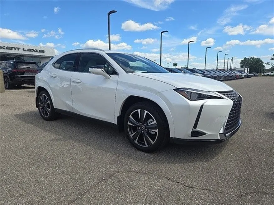 2025 Lexus UX Premium photo 1