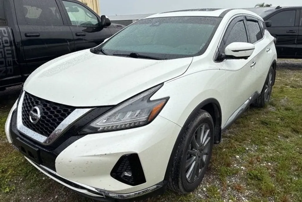 2021 Nissan Murano SV photo 1