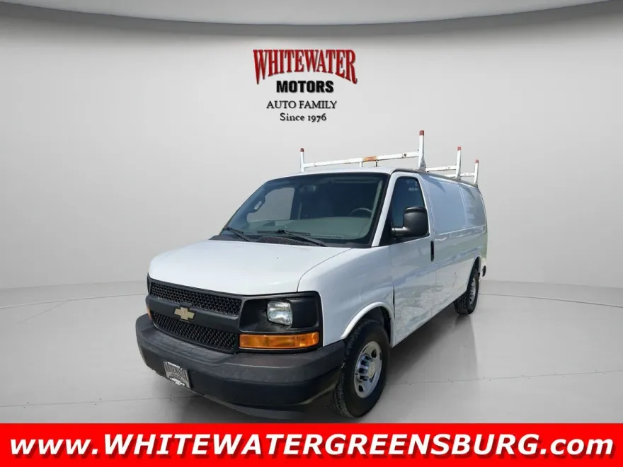 2017 Chevrolet Express Cargo Van 2500 photo 1