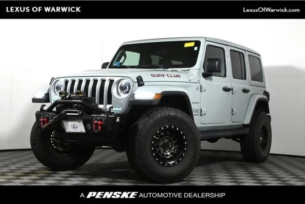 2023 Jeep Wrangler Sahara photo 1