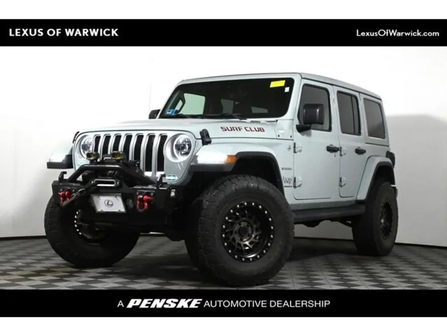 2023 Jeep Wrangler Sahara photo 1