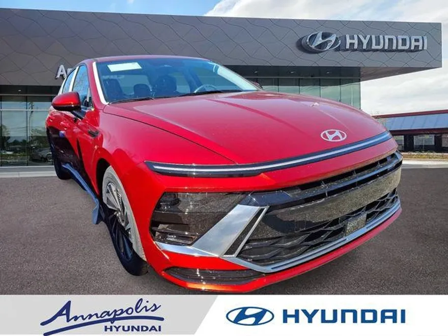 2025 Hyundai Sonata Hybrid SEL photo 1
