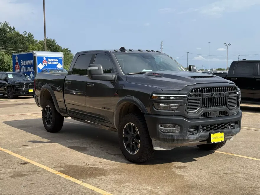 2025 Ram 2500 LE photo 1