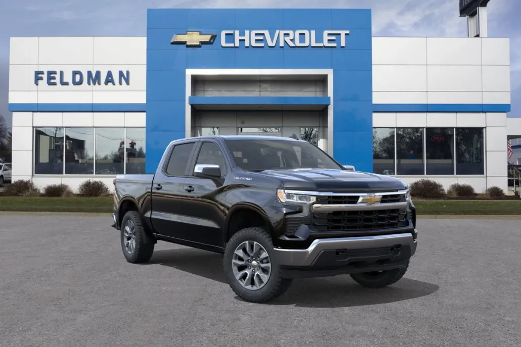 2026 Chevrolet Silverado 1500 LT photo 1