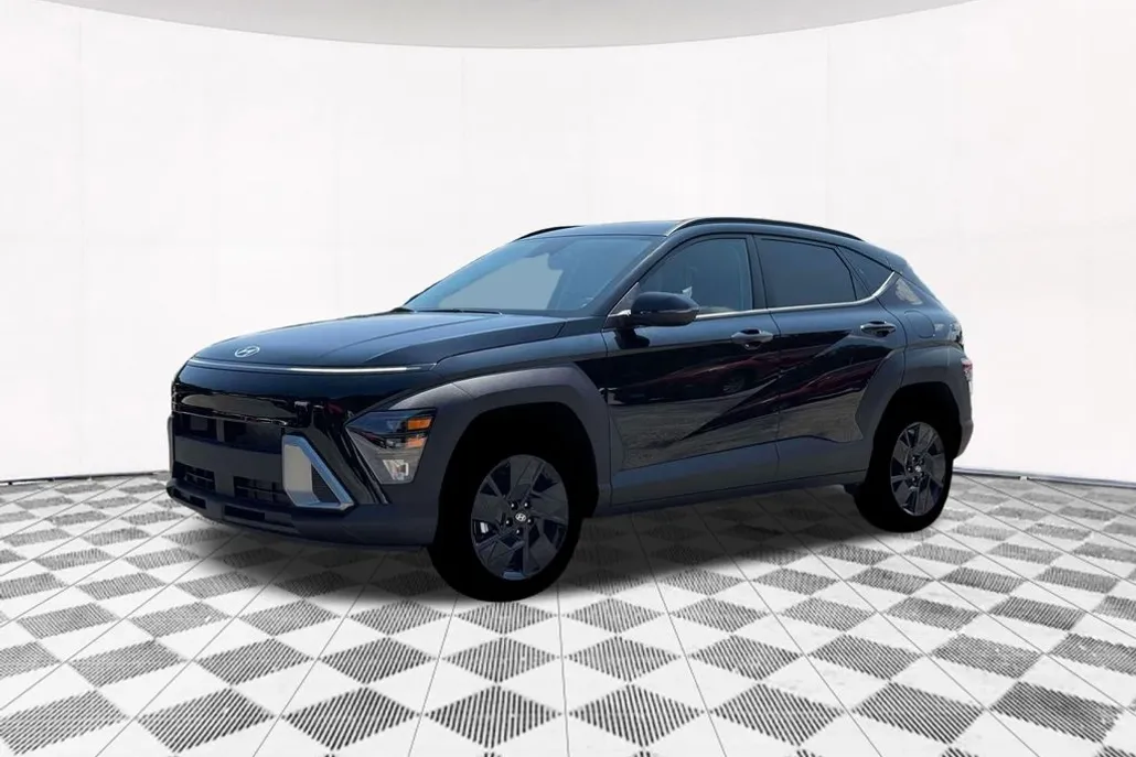 2026 Hyundai Kona SEL photo 1