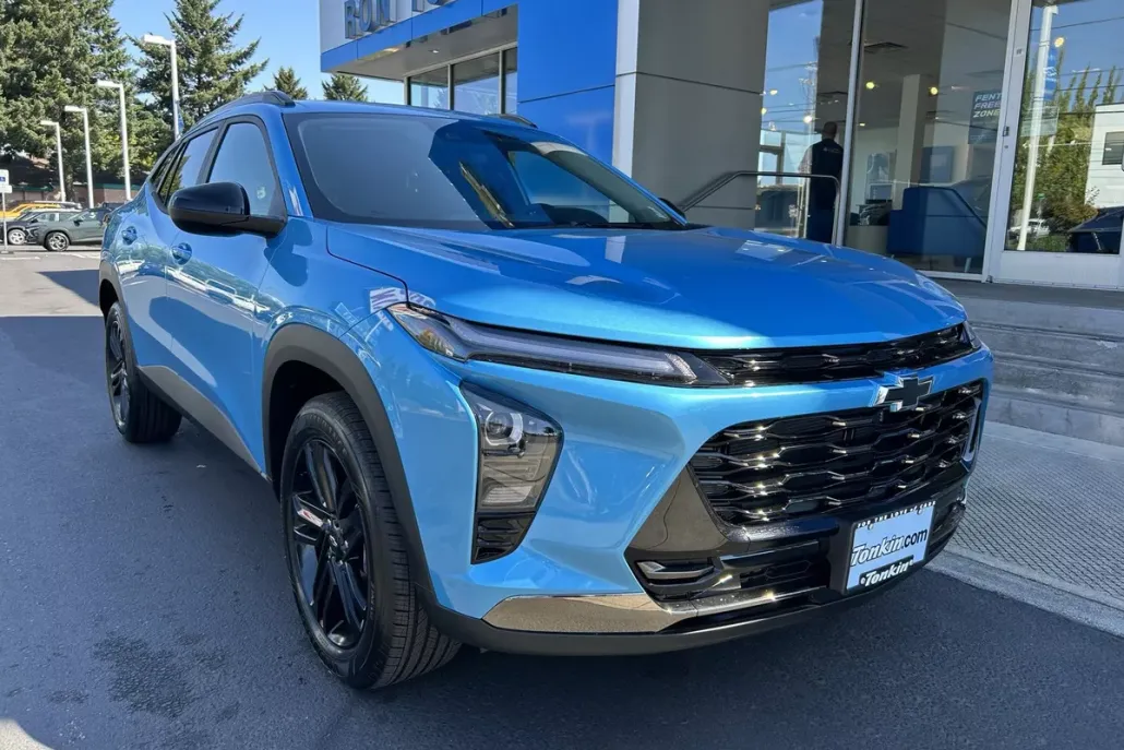 2025 Chevrolet Trax ACTIV photo 1