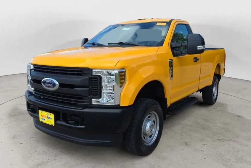 2019 Ford F-350 photo 1