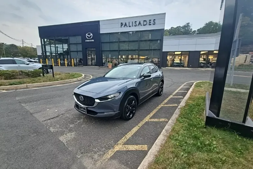 2022 Mazda CX-30 2.5 S Carbon photo 1