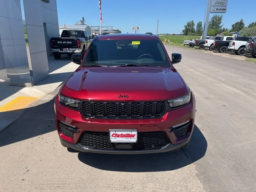 2025 Jeep Grand Cherokee Limited photo 1