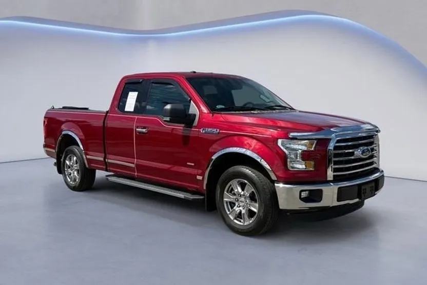 2016 Ford F-150 XLT photo 1