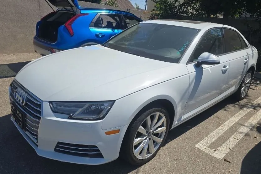 2017 Audi A4 2.0T Ultra Premium photo 1