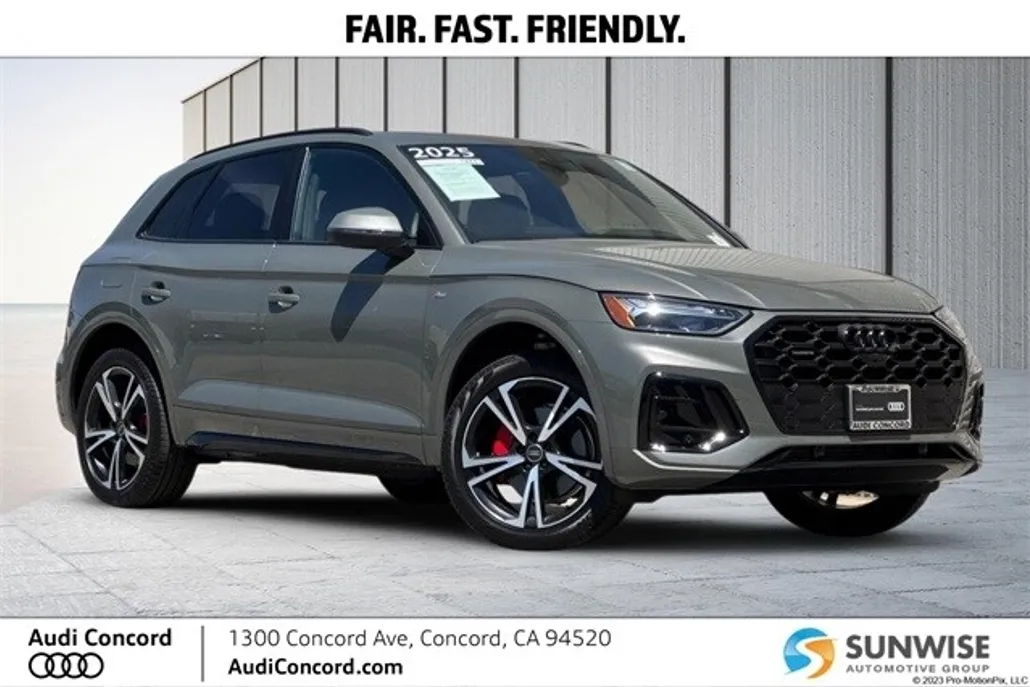 2025 Audi Q5 45 S line Premium Plus photo 1