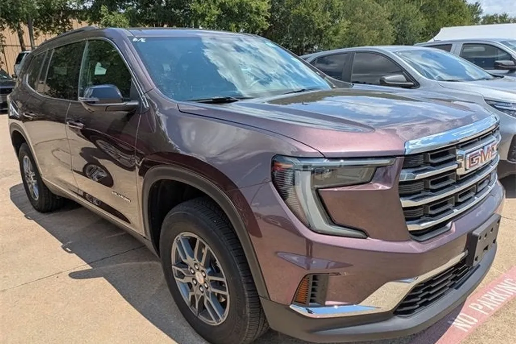 2025 Gmc Acadia Elevation photo 1
