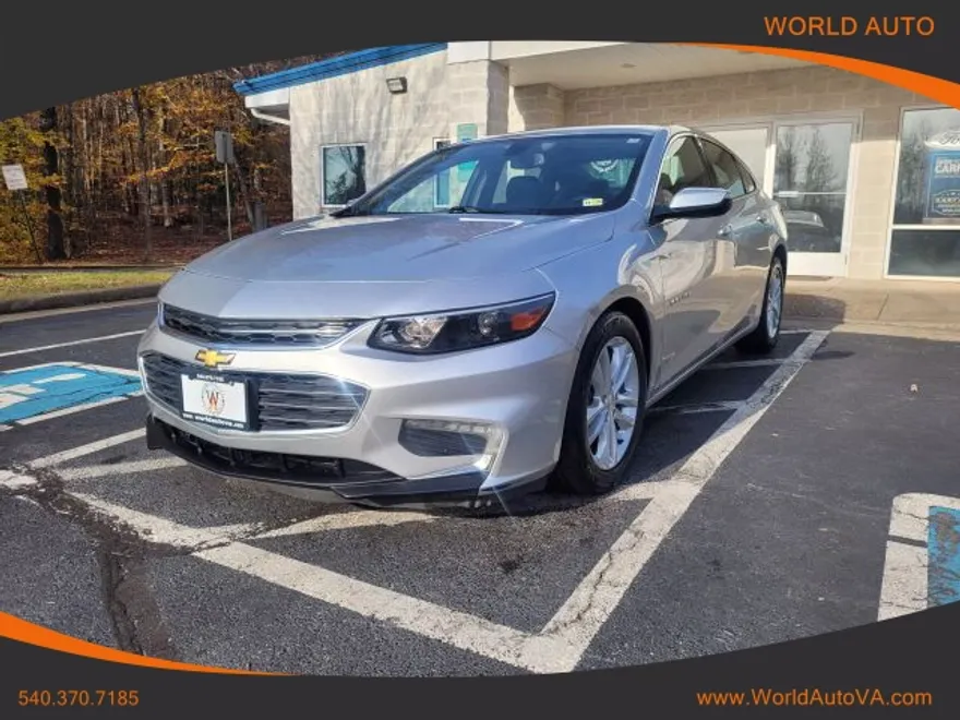 2016 Chevrolet Malibu 1LT photo 1