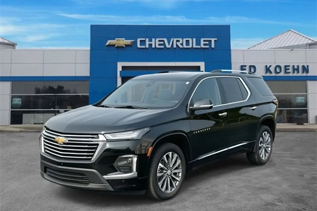 2023 Chevrolet Traverse Premier photo 1