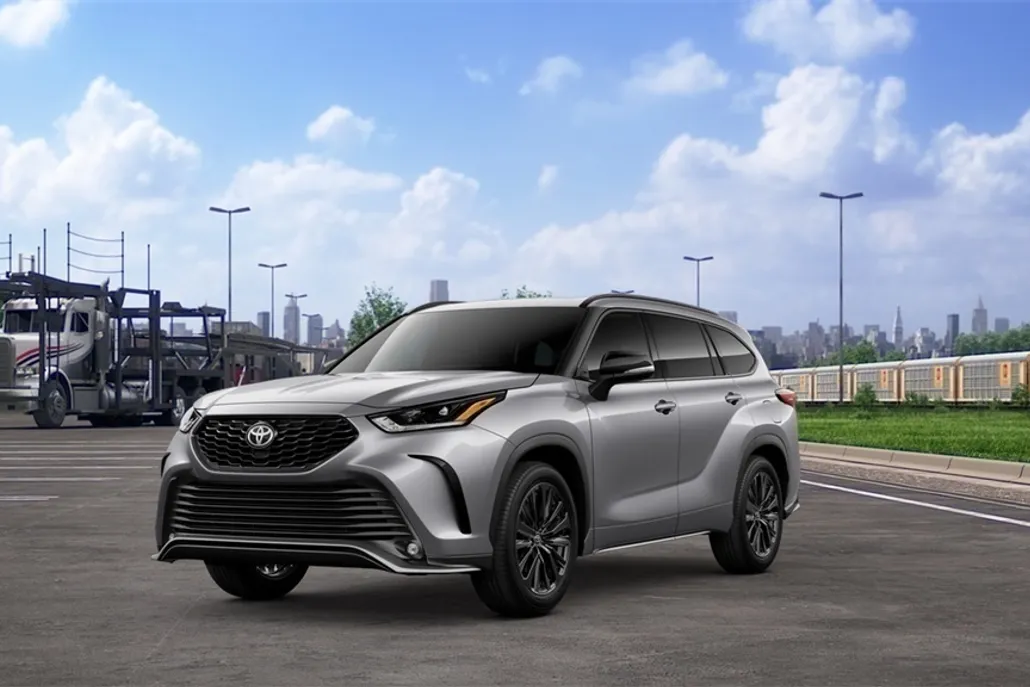 2025 Toyota Highlander XSE photo 1