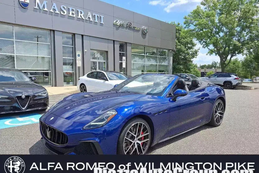 2024 Maserati Grancabrio photo 1