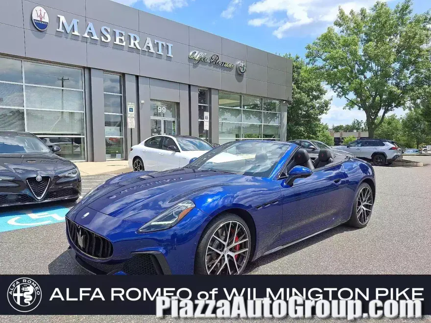 2024 Maserati Grancabrio photo 1