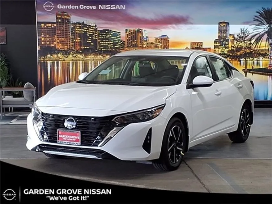 2025 Nissan Sentra SV photo 1