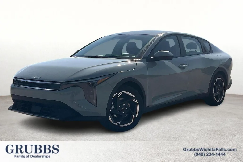 2025 Kia K4 EX photo 1