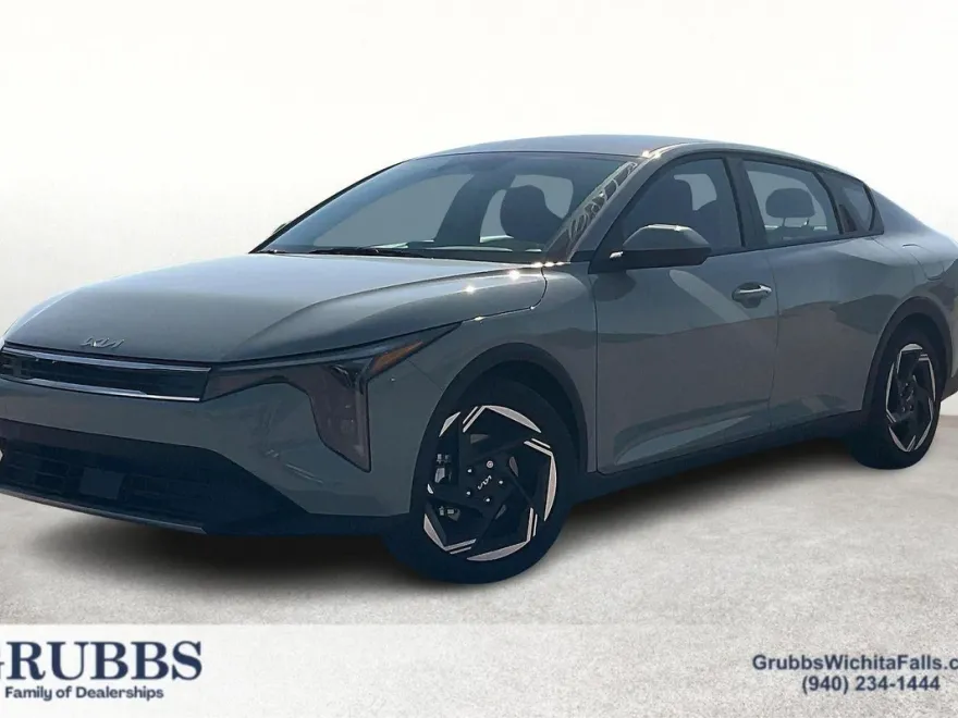 2025 Kia K4 EX photo 1