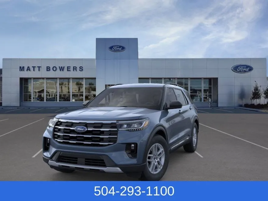 2025 Ford Explorer photo 1