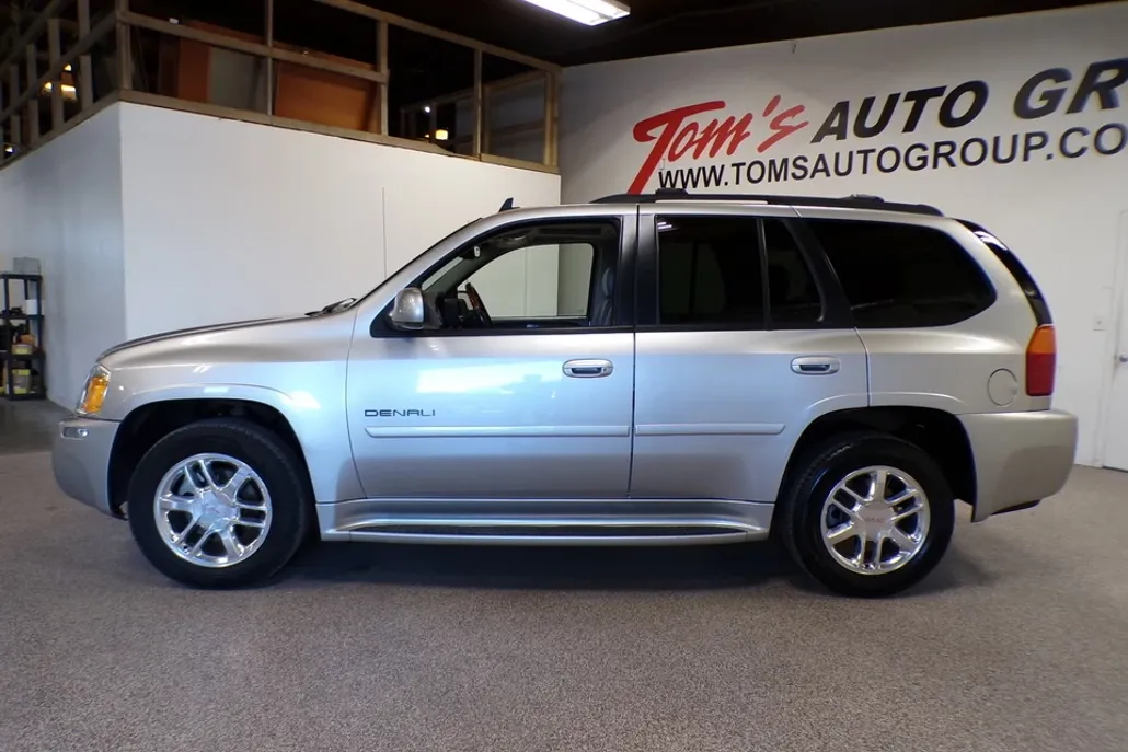 2006 Gmc Envoy Denali photo 1