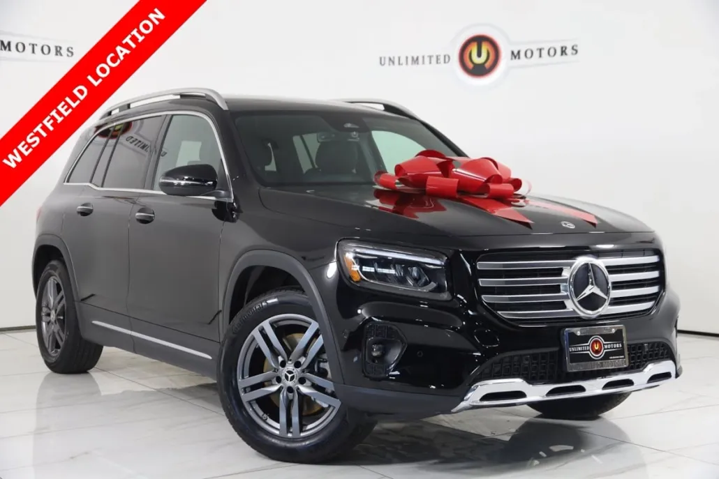 2024 Mercedes Benz GLB 250 4MATIC photo 1