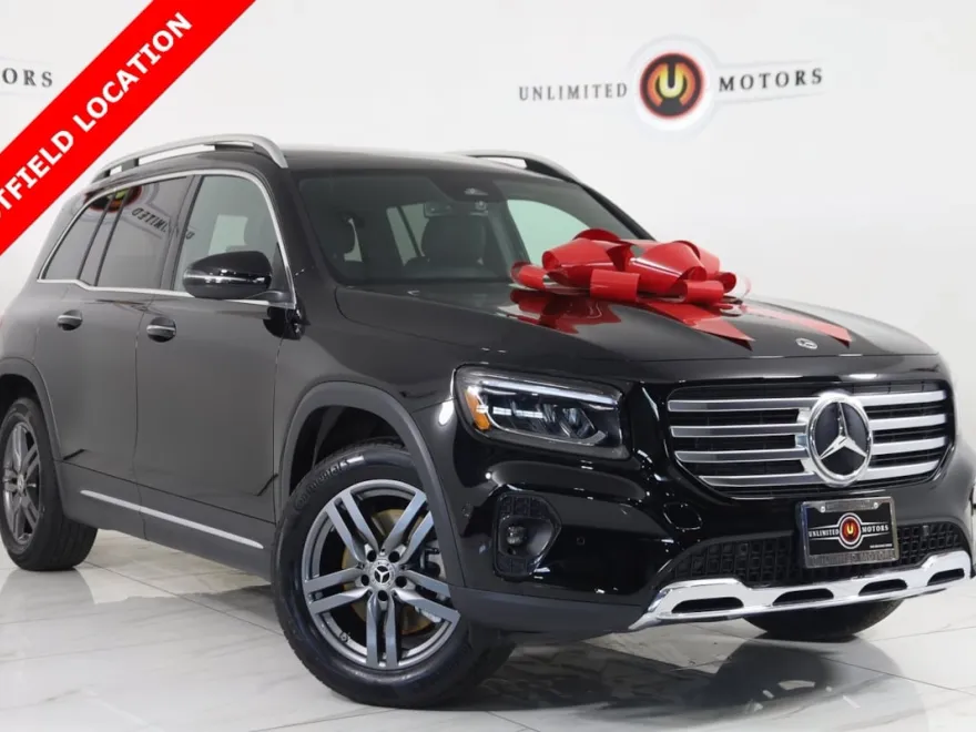 2024 Mercedes Benz GLB 250 4MATIC photo 1
