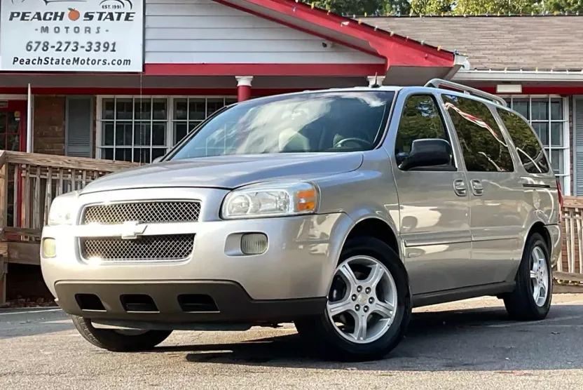 2006 Chevrolet Uplander LT photo 1