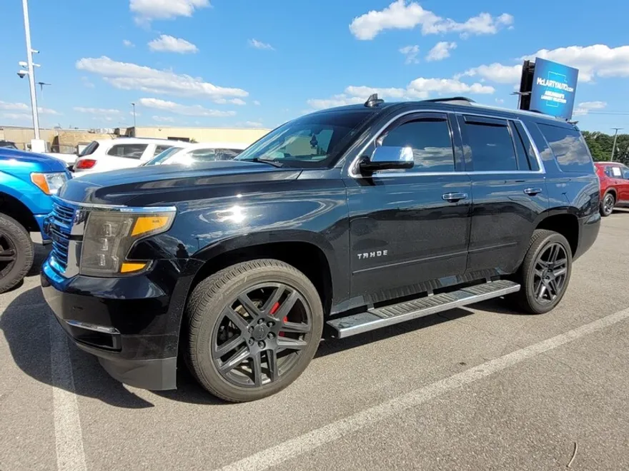 2017 Chevrolet Tahoe Premier photo 1