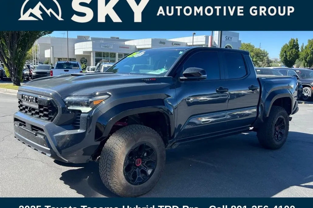 2025 Toyota Tacoma TRD Pro photo 1