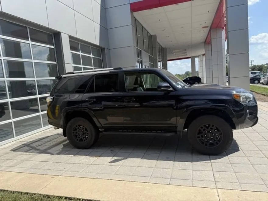 2018 Toyota 4Runner TRD Pro photo 1