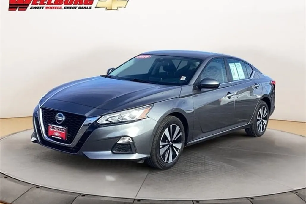 2021 Nissan Altima 2.5 SV photo 1