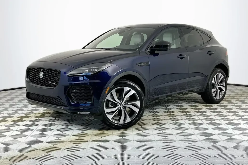 2024 Jaguar E-PACE R-Dynamic SE photo 1