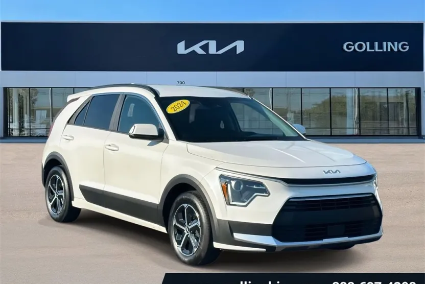 2024 Kia Niro EX photo 1