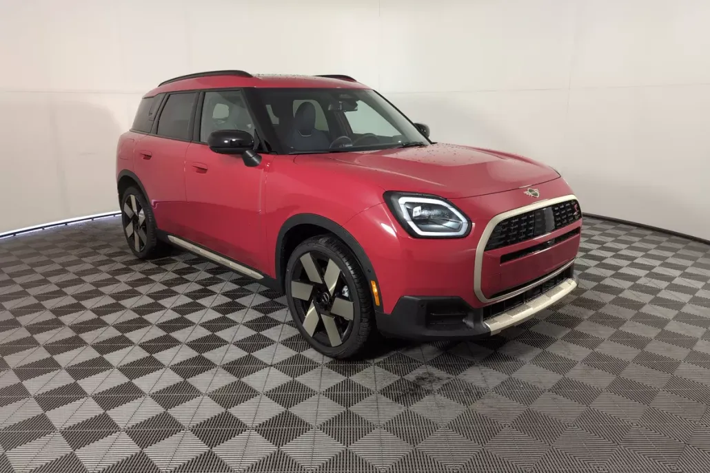 2025 Mini Countryman S ALL4 photo 1