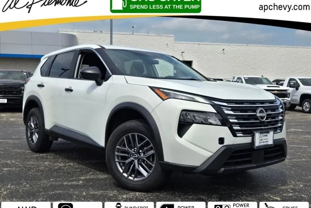 2024 Nissan Rogue S photo 1