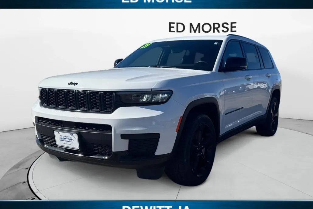 2021 Jeep Grand Cherokee Altitude photo 1