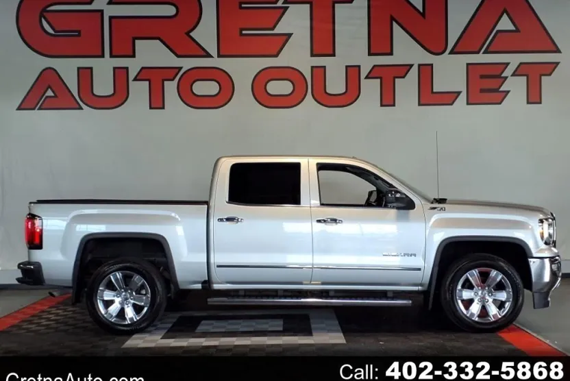 2017 Gmc Sierra 1500 SLT photo 1